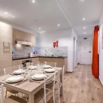 Daire Modern 2 Bedroom In The Heart Of *