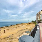 Modern 2 Bedroom In The Heart Of * سليمة