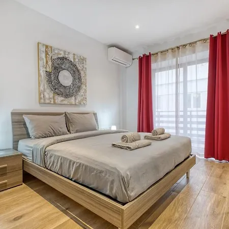 Modern 2 Bedroom In The Heart Of * Sliema