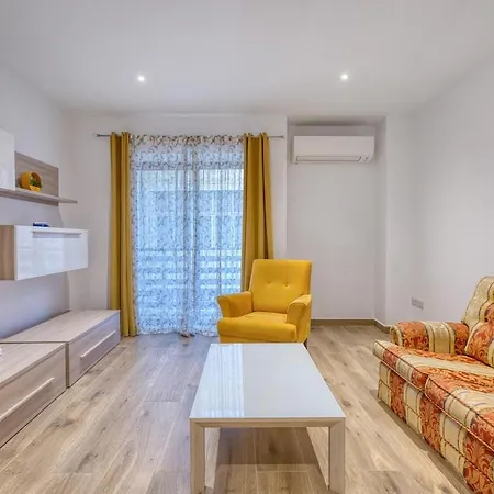 Modern 2 Bedroom In The Heart Of Appartement