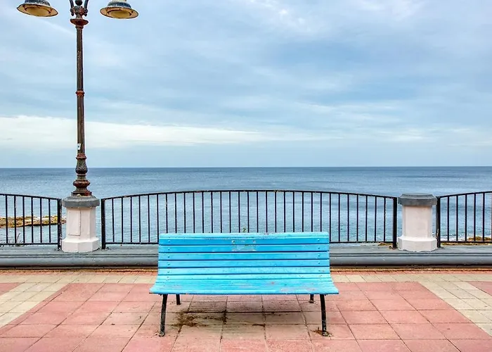 דירה Modern 2 Bedroom In The Heart Of